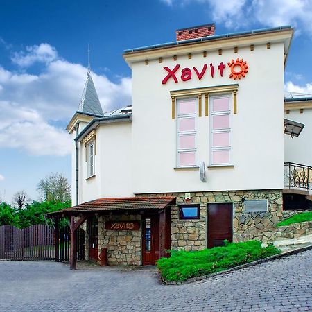 Xavito Bed & Breakfast Sanok Ngoại thất bức ảnh